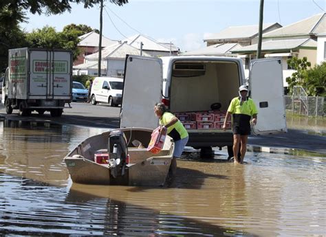 Water in Australia stops rising, but residents have long wait before ...
