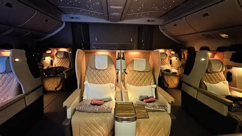 Emirates 777 Business Class 的图像结果