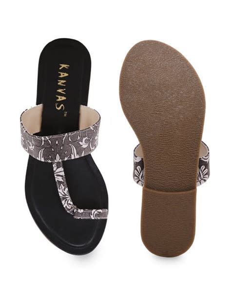 Get KANVAS Women Black & White TPR Sole Material kolhapuris Chappal at ...