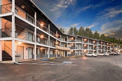 SUPER 8 BY WYNDHAM KEYSTONE/MT. RUSHMORE - Hotel Reviews, Photos, Rate ...