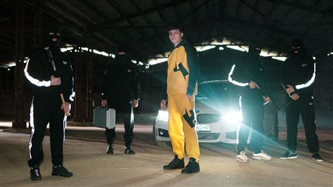 Hyper Apparel Shop 的图像结果