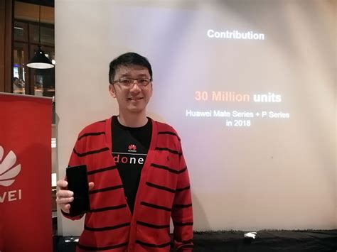 Huawei Mate 20 Pro Catat Penjualan Senilai 30 Miliar