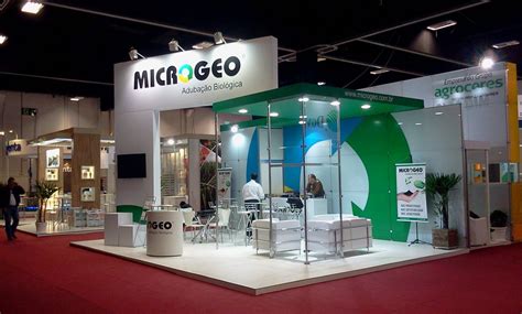 L&A Stands: Customer Reviews, Stands and Services