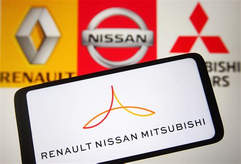 Here's Why The Nissan-Renault Alliance Shakeup Is a Big Deal