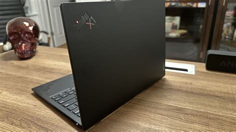 Business 24 Core Laptop 的图像结果