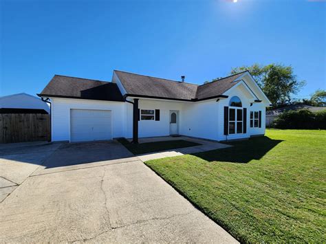 Vinyl Siding vs. Fiber Cement: Which is Best for Louisiana Homes ...