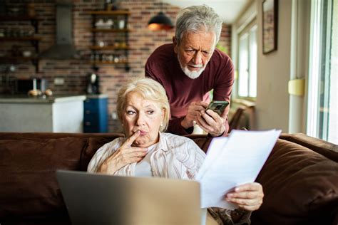 Roth Conversions for Retirees: Tax Benefits & Strategies | Facet