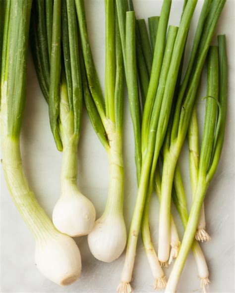 Scallions vs green onions vs chives vs spring onions what s the ...