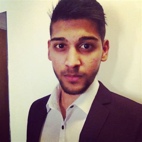 Guess My Age - How old do I look?