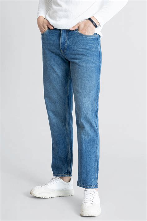 Buy Men's Refined Azure Blue Relaxed Fit Jeans Online | SNITCH