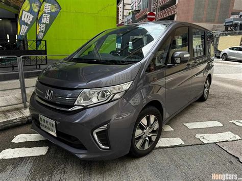 2020 Honda Stepwgn 1.5 Turbo used car for sale in Hong Kong - HongCars.com