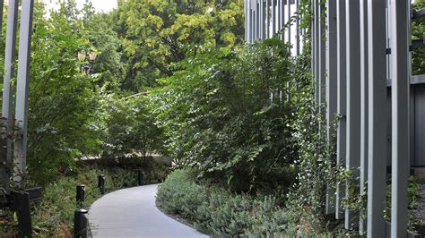 Edith Green Wendell Wyatt Federal Building | PLACE