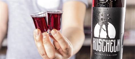 Kuscheln - EFAG GmbH & Co. KG