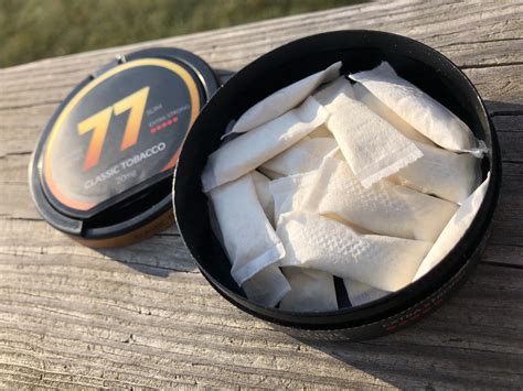 77 Nicotine Pouches: Classic Tobacco - Review. 7 October 2020.
