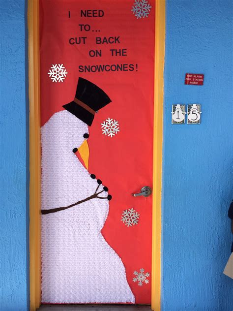 10+ door decoration christmas classroom ideas for a welcoming classroom