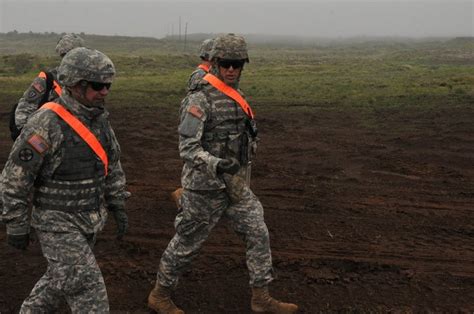 8th TSC Commanding General visits 65th Engineers at PTA | Article | The ...