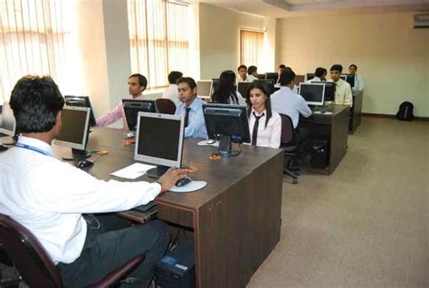 Technology Laboratory 的图像结果