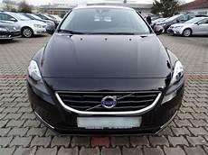 volvo v40 xenon volvo v40 d2 xenon alu park pilot 2015 god volvo v40 xenon volvo v40 d2 xenon alu park pilot 2015 god