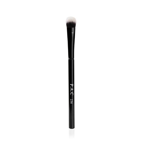 Concealer Brush 236