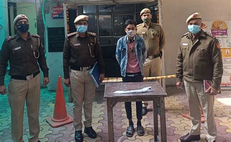 दिल्ली : गैंगस्टर मूवी देखकर ऑनलाइन मंगाया खंजर, फिर कर दी युवक की ...