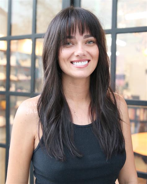 Long Brunette Fringe Cut with Bangs and Soft Messy Waves - The Latest ...