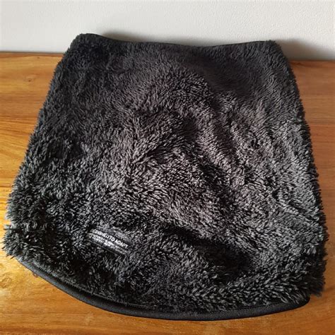 Urban Outfitters Men's Black Scarf-wraps | Depop