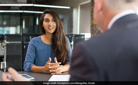 इंटरव्यू देने पहुंची लड़की, पूछे गए ऐसे सवाल, दुनिया भर में हो रही है ...