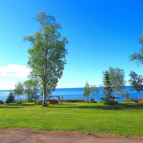 THOMSONITE INN ON LAKE SUPERIOR (Grand Marais) - Inn Reviews, Photos ...