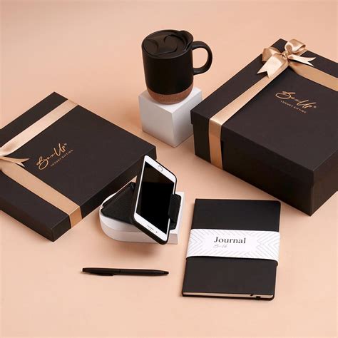 Buy Office Essentials Kit Online – BoxUp Luxury Gifting