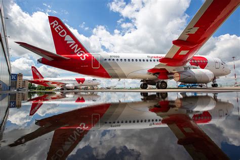 India Russia HAL UAC Sign MoU; SJ-100 Civil Aircraft Manufacturing in ...