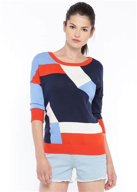 Get Scoop Neck Intersia Top at ₹ 1104 | LBB Shop