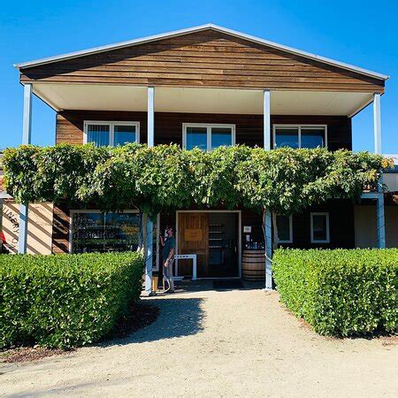 Highlight Wine Tours (Blenheim) - 2022 What to Know Before You Go (with ...