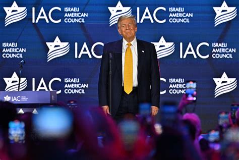 Trump faces backlash for 'antisemitic' remarks on Jewish voters