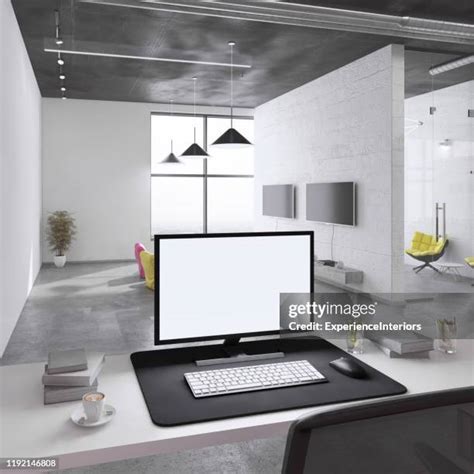 Computer Screen Cubicle 的图像结果