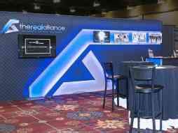 Skyline Exhibits: Customer Reviews, Stands and Services