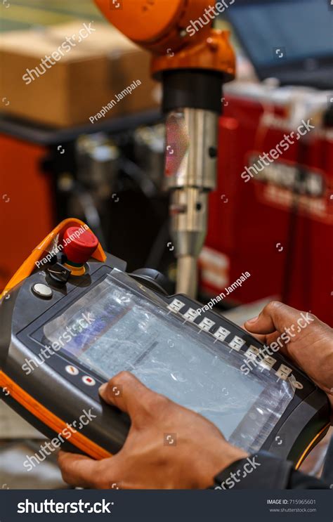 Robotic Welding Programming 的图像结果