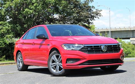 Volkswagen Jetta 2019 : pour la conduite - Guide Auto