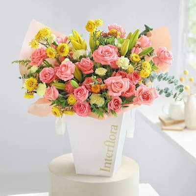 Bloom Burst: Order Birthday Flowers Online | Interflora India | JVS1408097