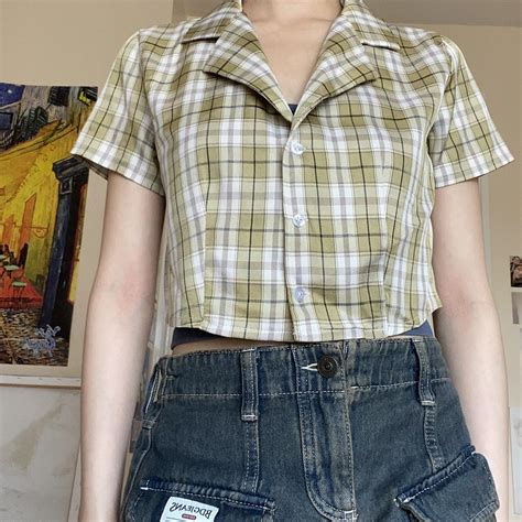 cropped green plaid shortsleeved shirt /... - Depop