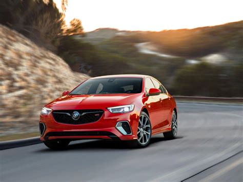 2019 Buick Regal Sportback Fishers IN | Andy Mohr Buick