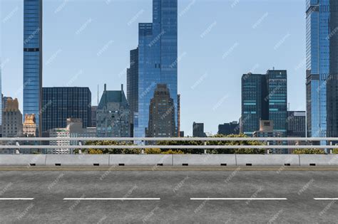 City Side View 的图像结果