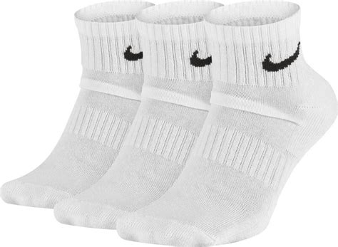 Nike Unisex Adult Everyday Cushioned Training Ankle Socks (6-Pack)