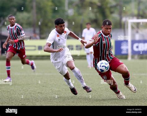 SP - SANTOS - 04/16/2025 - SANTOS x FLUMINENSE RJ - Game at CT Rei Pele ...