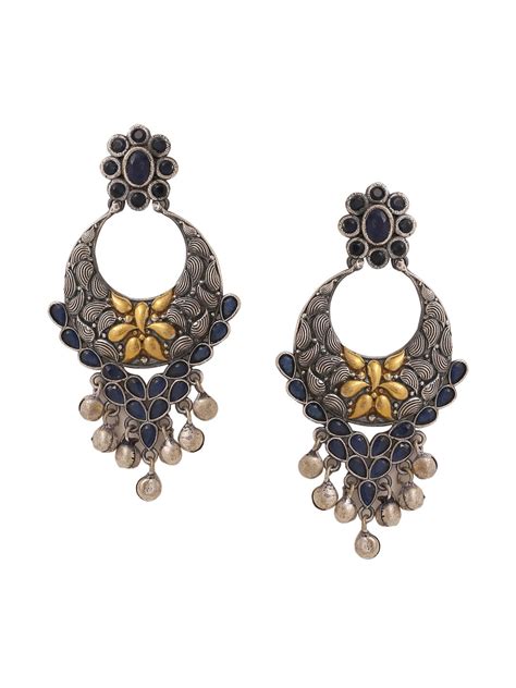 Classy Dual Tone Maang Tikka Set