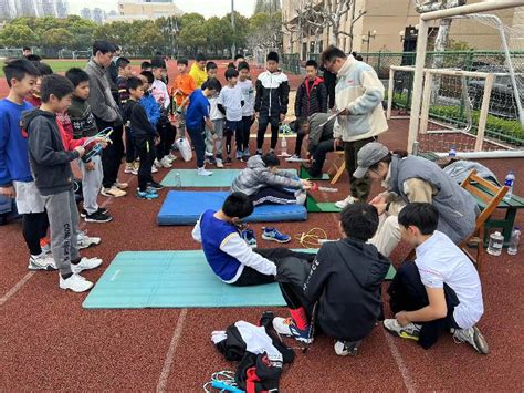 沪青少年网球二线测试赛开赛 覆盖全市15区(组图)——上海热线体育频道