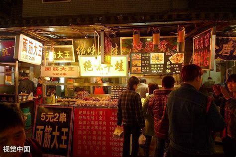 武汉户部巷，一条游客爆满的美食网红街，为何本地人都不去？_小吃