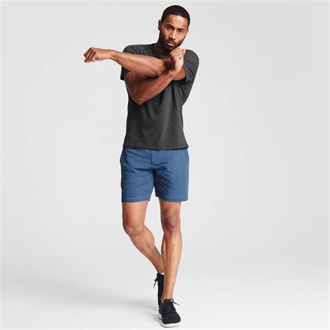 9 Organic And Nontoxic Men's Activewear Brands For 2025 - The Good Trade