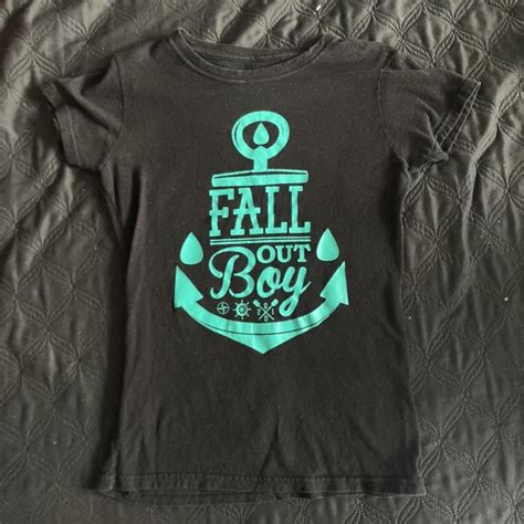 fall out boy shirt from 2015/2016-ish :p haven’t... - Depop