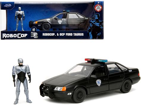 Buy JADA Toys 33743 1/24 Robocop Ford Taurus with Figures Robocop ...