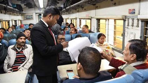 Attention passengers! This rule empowers TTE to remove commuters from ...